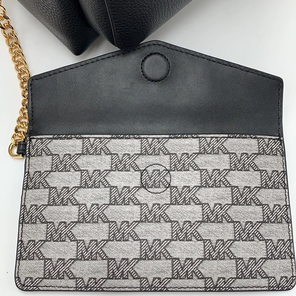 MICHAEL KORS BLACK COLOR Maisie Medium Pebbled Leather 2-in-1 Backpack